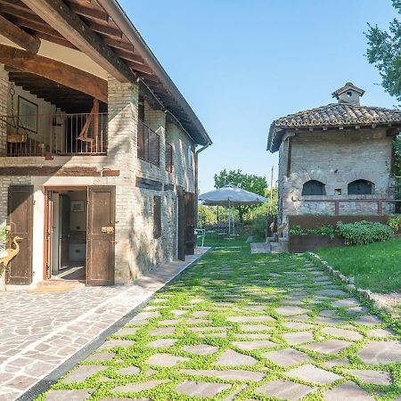 Casale Gambini Apartment Quattro Castella Екстериор снимка